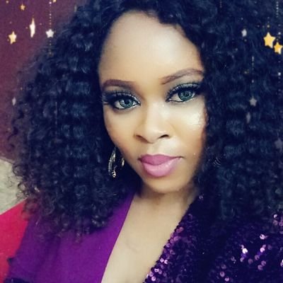 r_2Lai's profile picture. Lover of life