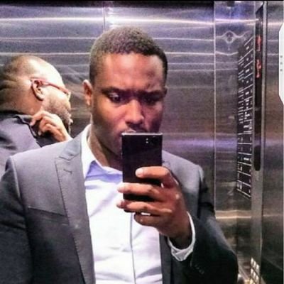 Umkhathini@outlook.com / Venture Capitalist, Communicating/Connecting. PR & SM small biz Owner, Lover of nonprofits, Politics, News, #Netizen #Amante del cafe