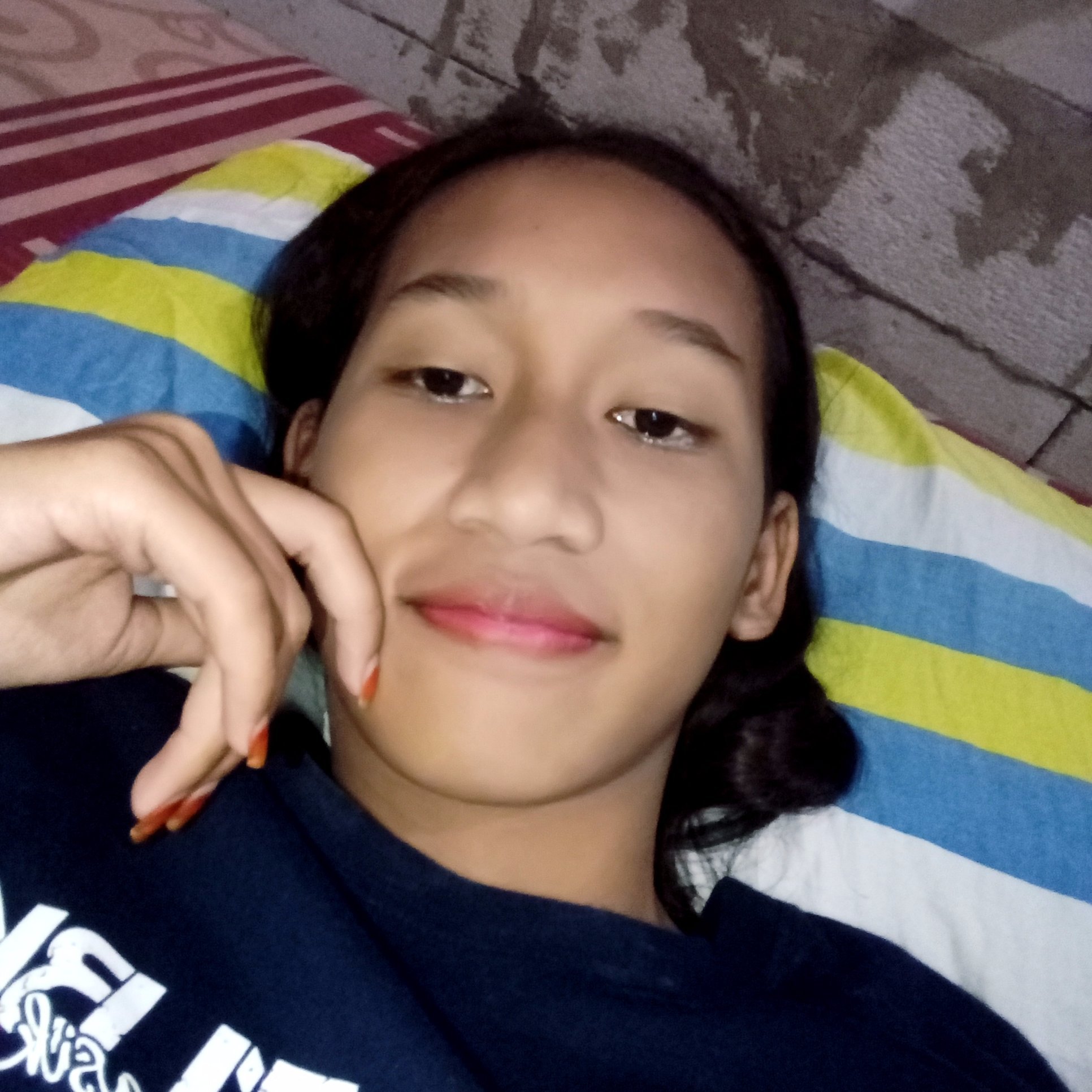 Aas70358927's profile picture. Yaspia 71bks
Ig:aas5195
Anak rumahan