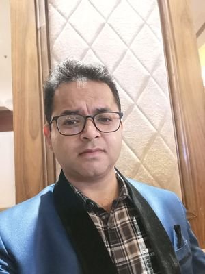 ThakkarVikrant's profile picture. Honesty in work