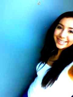 emma_413's profile picture. 