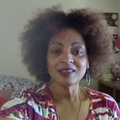 AngelaTilley9's profile picture. 