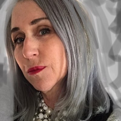 #BLM, Dubs🏆, A's⚾️, Oaktown!🚵🏻♀️ /Ohlone Land, Psychotherapist, Advocate & Director Sexual Assault & IPV Services @ UCSF, Opinions are mine.