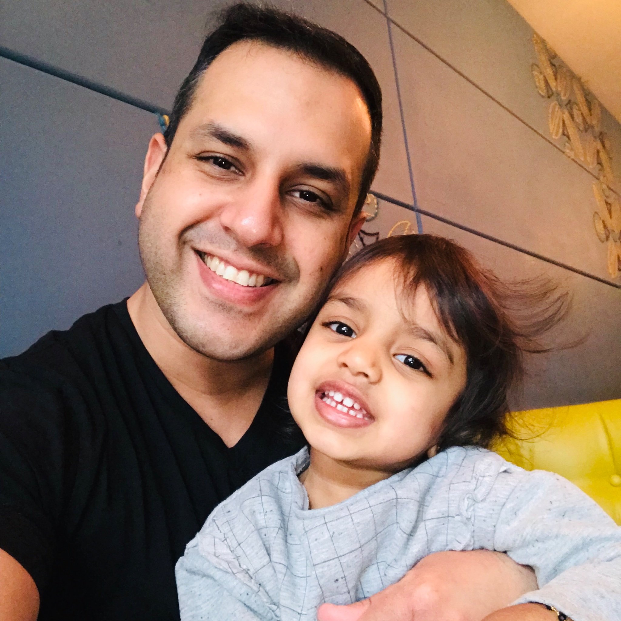 navnagger's profile picture. 