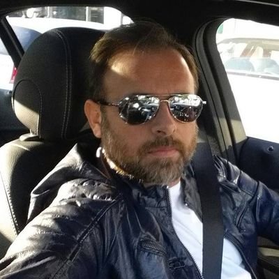 JamesAn23882088's profile picture. miss my boy
love my dogs 😸😸