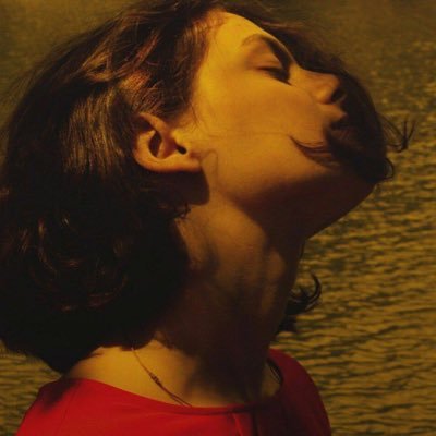 DaniaAlaa9's profile picture. واطوف حولكَ يا ملاكي مثل شيطانً صغير