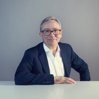 Les Binet(@BinetLes) 's Twitter Profile Photo