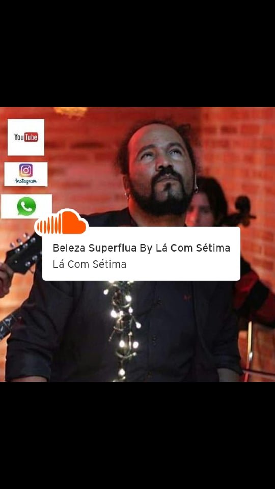 Cantor,interprete e letrista. 
Sua primeira participação pela primeira vez foi em 2002 na banda Maggus.
Atualmente vocalista da banda Lá Com Sétima...