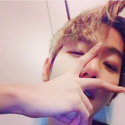 ผมแฟน อยากเป็นแฟนของคุณ❤️
|คนของใจยังไม่มีครับ♡|
VIP:                               
ขี้อ้อนครับ อยากให้ผมไปอ้อนมั้ย😊