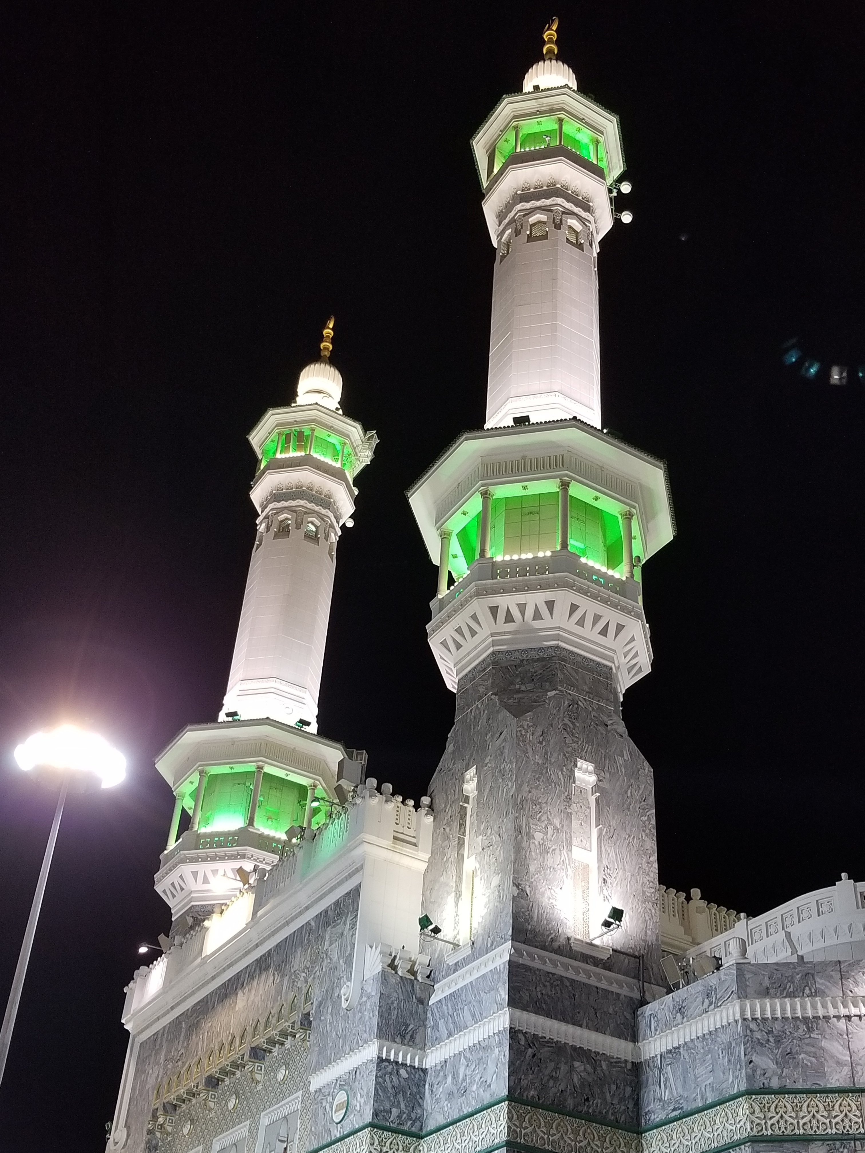 SoniaAfsar3's profile picture. 