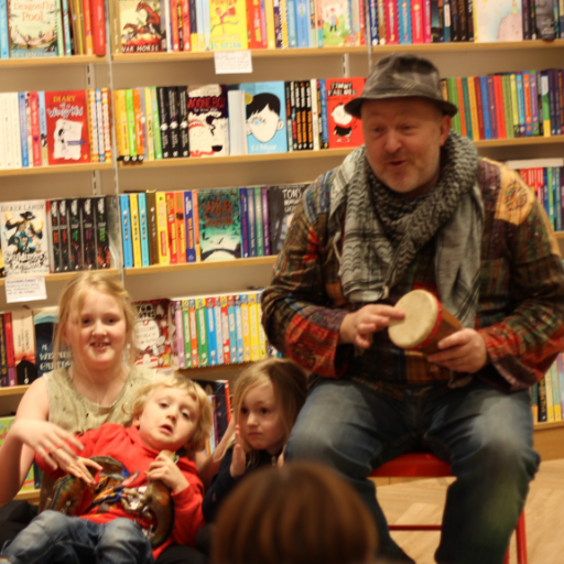 Dad, storyteller, columnist and author. Lover of nature and unashamed tree hugger.  Social justice, gender equality, and all things connected to storytelling.