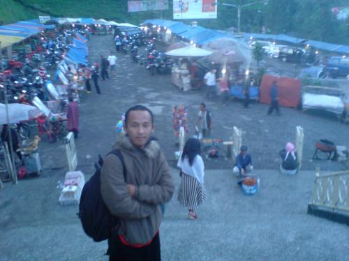 Simple..Traveller...Futsal lover.....