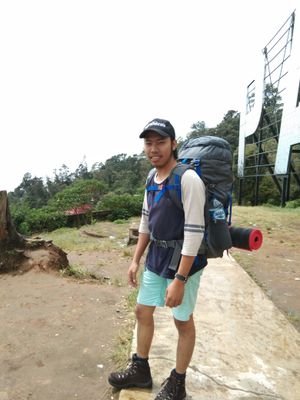hobi berak