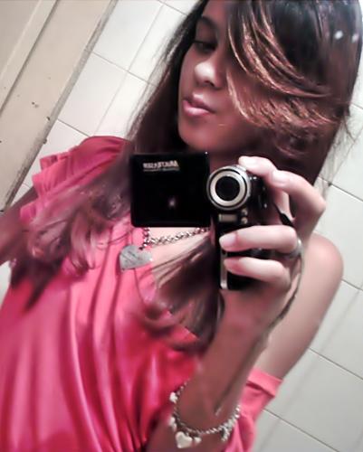 lekinhaaaah's profile picture. Nunca é tarde para Amar.Pois a vida nois ensina escolhe somente o caminho certo, basta voce escolhe.