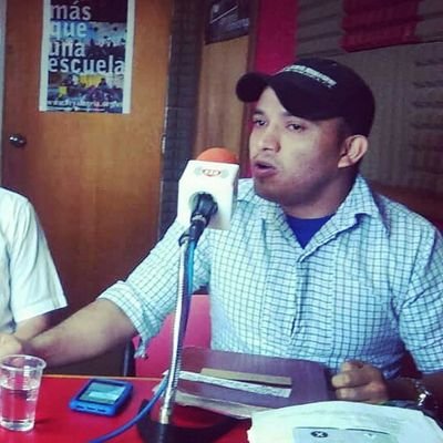 MiguelRosales18's profile picture. Ingeniero de Sistemas, Est de Contaduria Pública y Maestría En Gerencia Estratég, Dirigente Político y Miembro de la Dirección Parroquial de Altos de Los Godos.