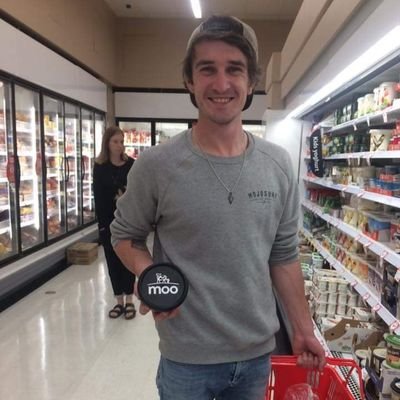 ollie_wo0d's profile picture. 