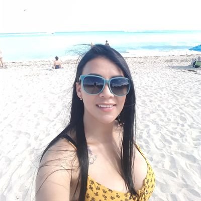 La vida es un reto: vívela, siente, ama, ríe, llora, juega, gana, pierde, tropieza, pero siempre levántate y sigue adelante. 😁💙