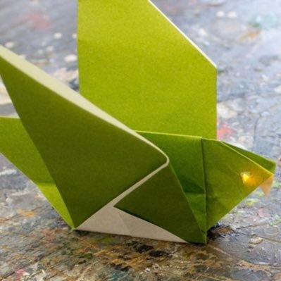 Lead with materials and listen for inquiry. Material Inquiry is an art and learning collective exploring the way materials spark inquiry.