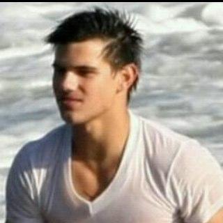 Jakeypoo_1's profile picture. in love with @JakesOwnBella she is my life and our son, Michael Anthony my brother/twin is @bigbadjacob_