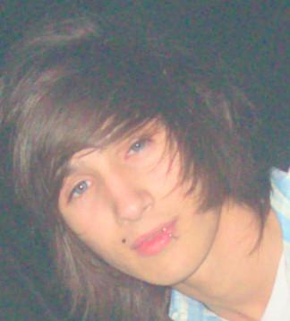 exchinonotdead's profile picture. hola! Soy nahuel  y tengo 15 años. Vivo en Gualegauychu Entre Rios  mi fotologs es http://t.co/Kp0cuUIx2G