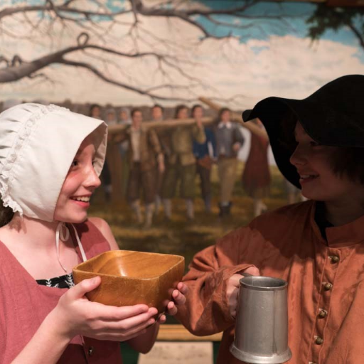 Traces the history of English colonization of MD on nearby St. Clement’s Island in 1634. Also home to to a 19th century one-room schoolhouse, pier & Water Taxi.