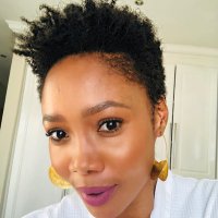 Azania(@Azania_) 's Twitter Profileg