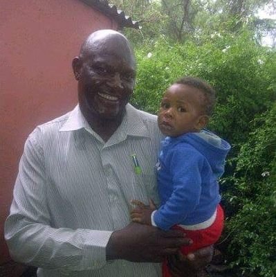 I'm father of six,I love my children, hard worker always think positive about my life, I respect other people's rights.