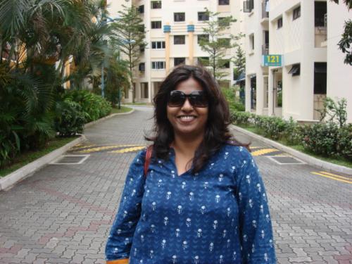 avid reader, write occassionally, people watcher, dreamer, lover of life and all things beautiful, food freak, love to travel and meet people
