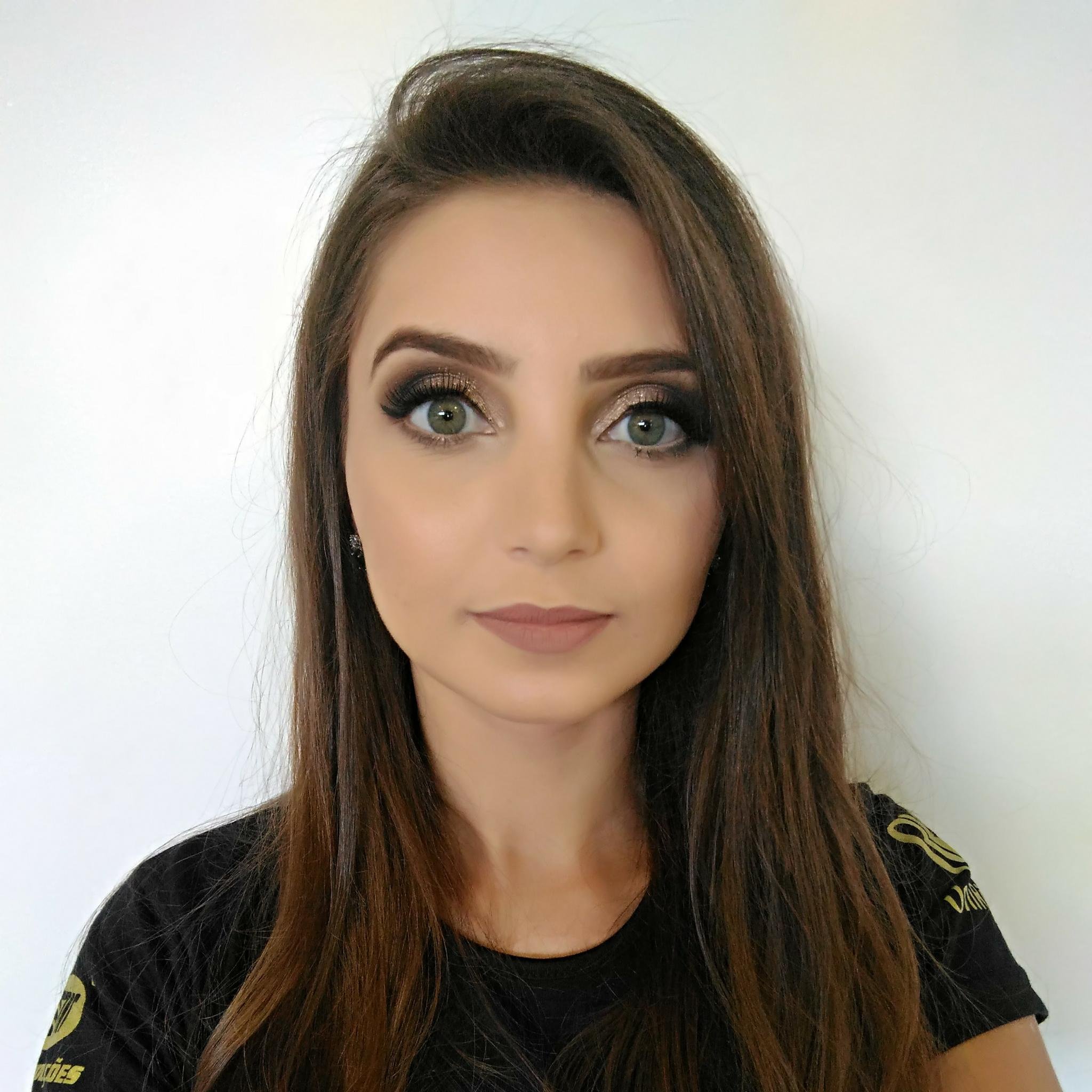 vivianamarias's profile picture. 