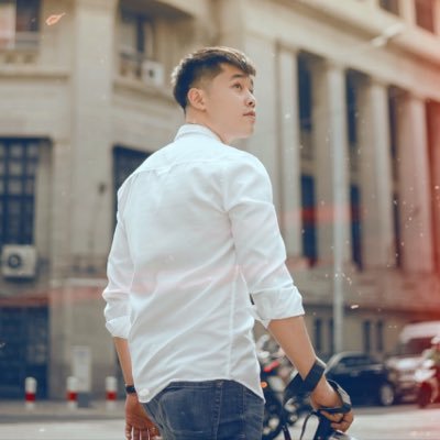 trung37637842's profile picture. Good things come to those who hustle