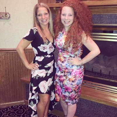 chellesaxton's profile picture. 