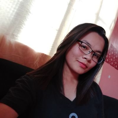 kate_sosas's profile picture. Keep the fire burning🔥