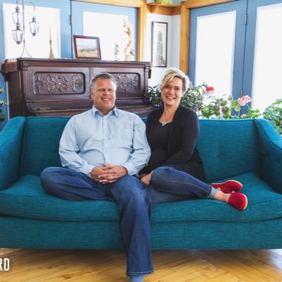 oord_van's profile picture. Faith, family, friends, Iowa girl marries Canadian realtors, wine lover, Enjoying life in New Brunswick, Canada