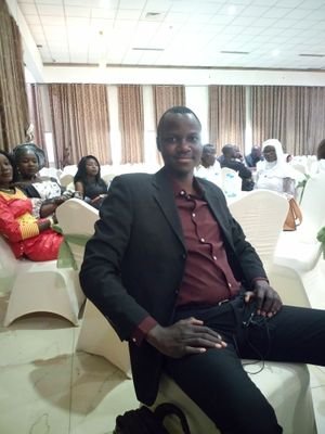 bouba4429's profile picture. pharmacien