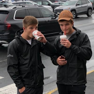 31janke's profile picture. More records...