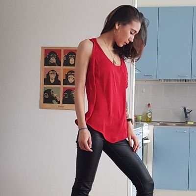 Hi!
streamer on twitch:D Mostly playing PUBG and sometimes LOL/CS.
🇫🇮🇷🇺🇱🇷
