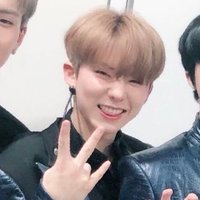 카렌 (@mxcrn_kh) 's Twitter Profile