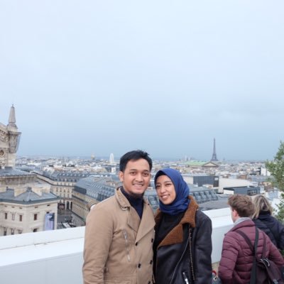 77 Model Baju Orang Tua Mempelai Terbaru