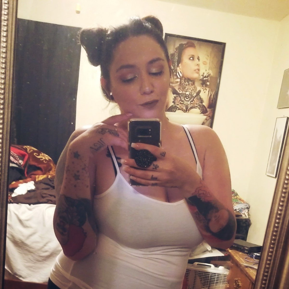 DollHeart18's profile picture. Beautiful Doll, proud mama, Twiztid, tattoo lover. there's nothing wrong with being different. I'm just a unique Bitch :)