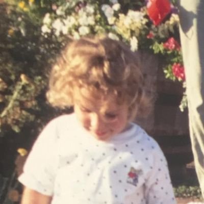 anna_hepworth's profile picture. Maker/Crafter, Web UXr, #Critter, Wildling, Nerd, #Scout