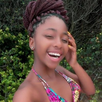 LMsindazwe's profile picture. 15 December🎂
Am cool & love laughing ♥🍃