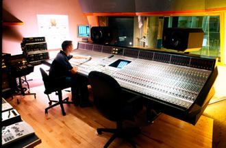 JayMix80's profile picture. 