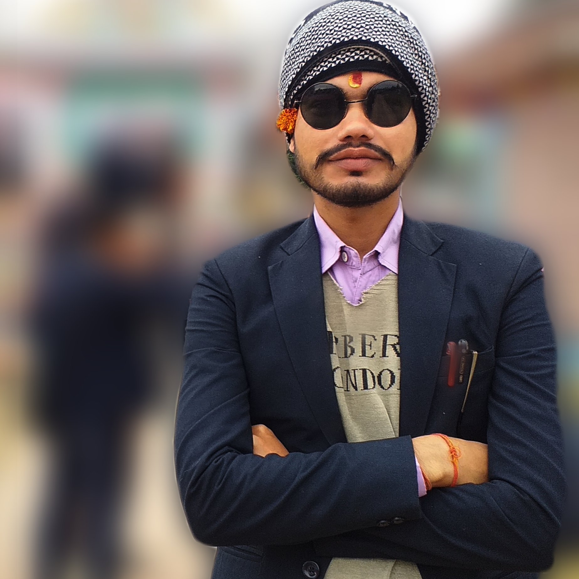 Radio Journalist, Member Of ECDRC, Poet And Social Work
जन्मदा सामान्य मान्छे भई जन्मे मर्दा महान मान्छे भई मर्ने सपना छ ।