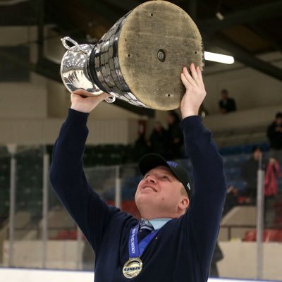 Assistant Coach, Queen’s Gaels Men’s Hockey