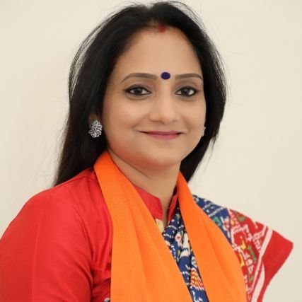 corporater ward no 10 surat 
★ General Sec. Of Surat City Mahila Morcha★

★Instagram :~ https://t.co/RQDpJAbMFM★