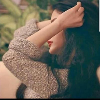 m8GiwDvPvcs3RvC's profile picture. اضحكي يامنوة القلب واتركي لاهنتي.♡