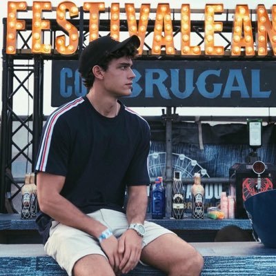 Ross_Tommy_'s profile picture. 