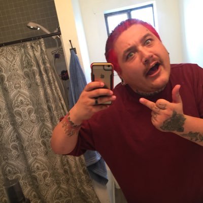 MYoda24's profile picture. 23 years old🤛🏼 play all sorts of games. hit up my YouTube channel!