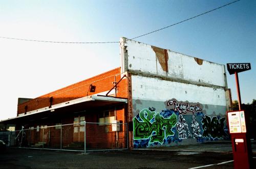 Leo Berry's Gym in Richmond has been in existance for over 60 years. The Gym is a Richmond icon and base for underprivileged & disadvantaged youth in the area.