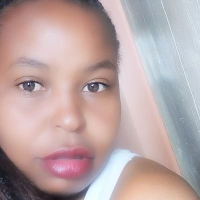 estanafist's profile picture. am just me